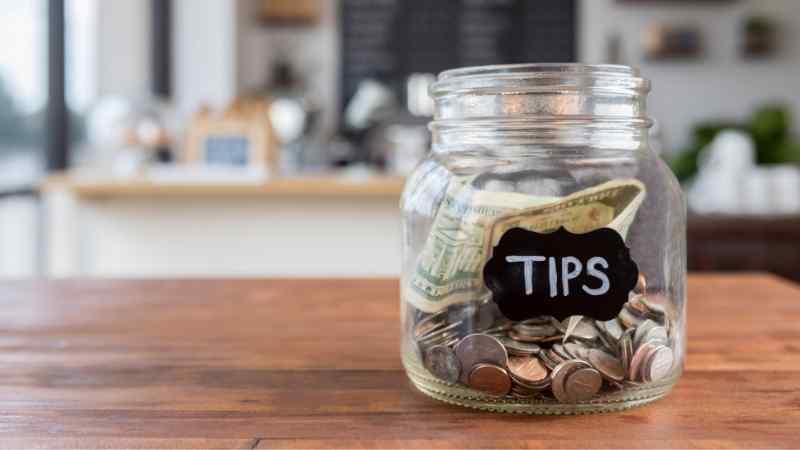 Tips Permitted as Qualifying Wages for the Employee Retention Credit